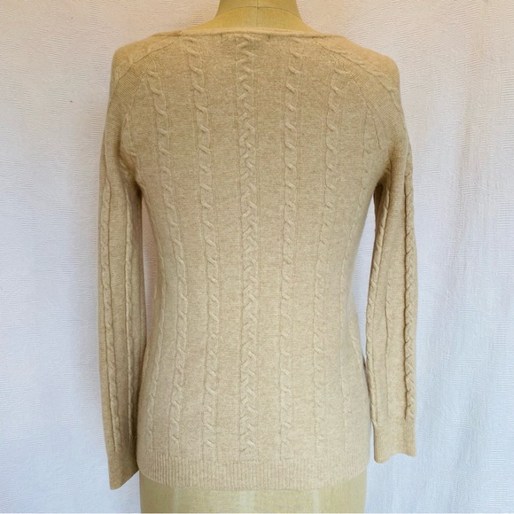 Pure cashmere S crewneck cable sweater - Picture 3 of 6